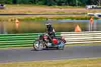 Vintage-motorcycle-club;eventdigitalimages;mallory-park;mallory-park-trackday-photographs;no-limits-trackdays;peter-wileman-photography;trackday-digital-images;trackday-photos;vmcc-festival-1000-bikes-photographs